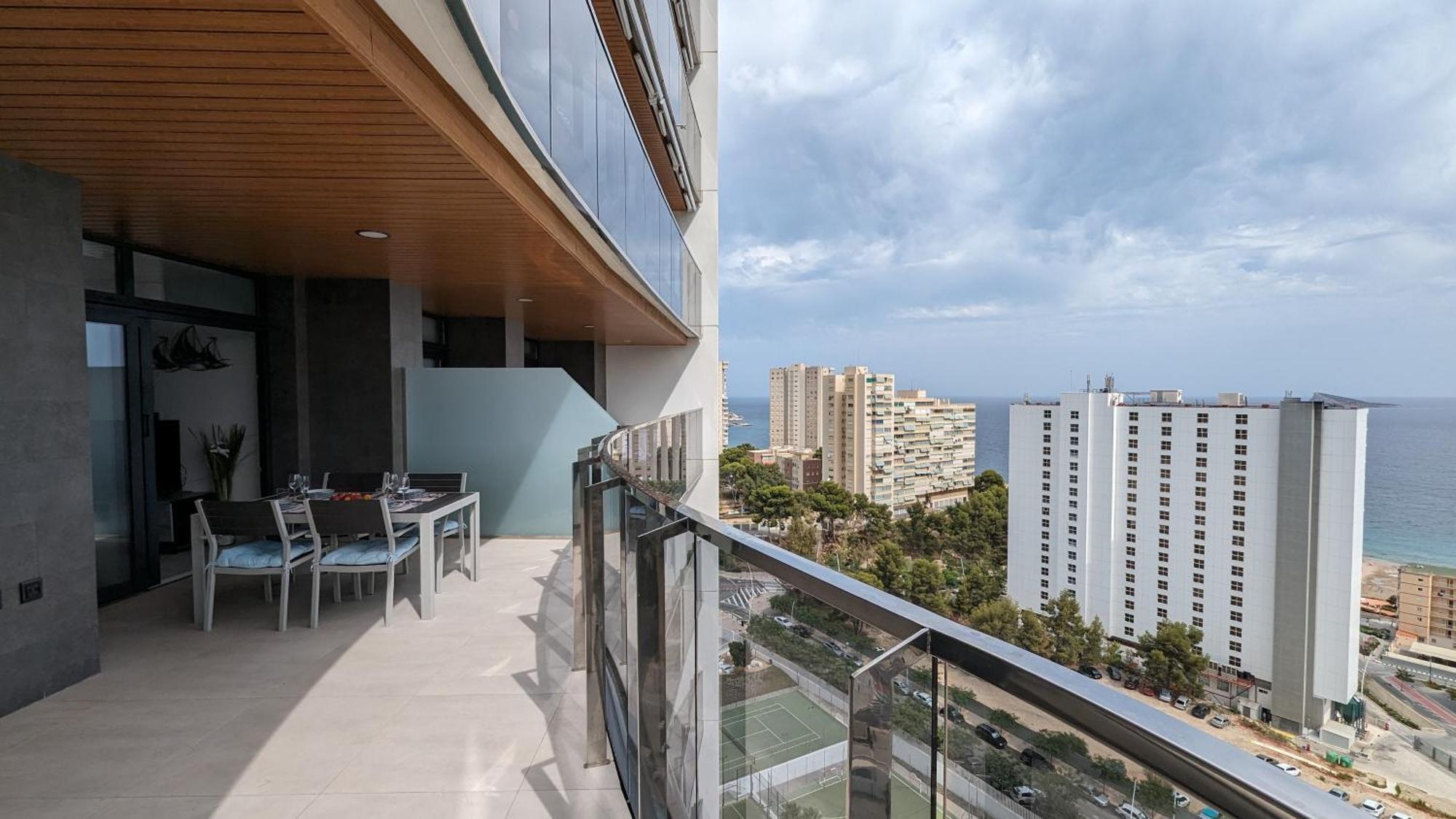 Sunset Waves Sea View Apartments Benidorm Eksteriør bilde